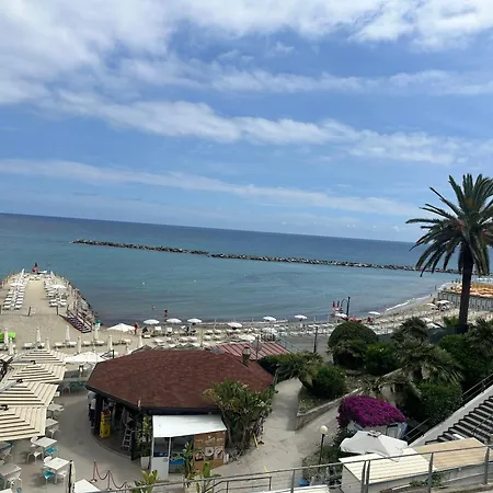 Historic Center In Apartment Sanremo