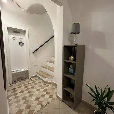 Historic Center Sanremo,10 Min To The Sea Apartamento